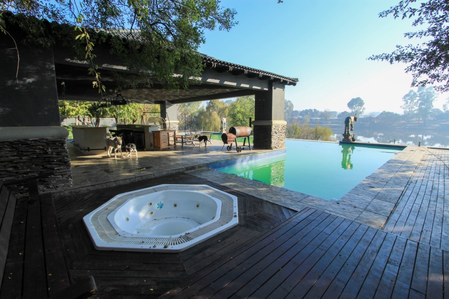 4 Bedroom Property for Sale in Parys Free State